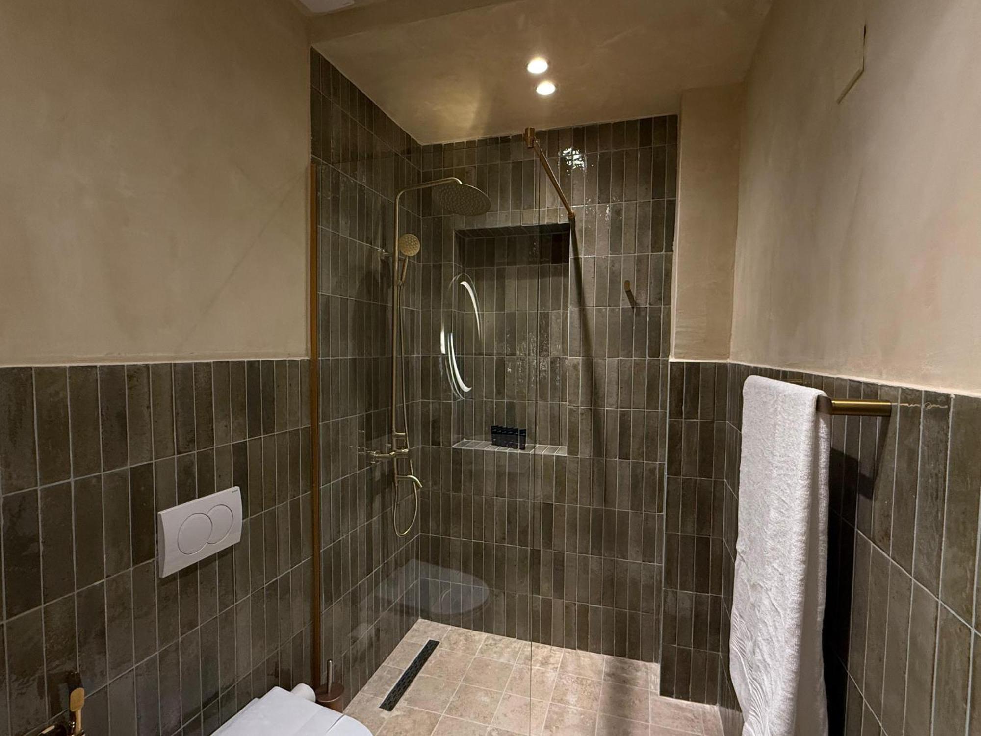 Vater Apartments Tirana Kültér fotó