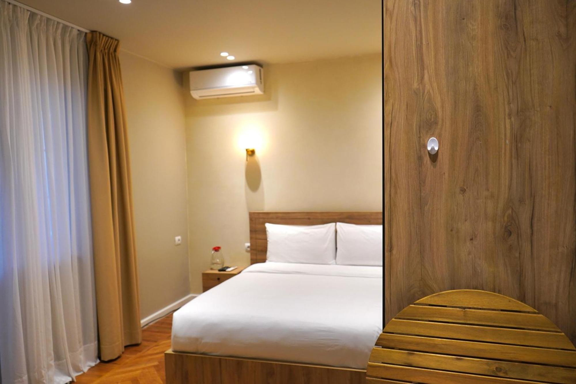 Vater Apartments Tirana Kültér fotó