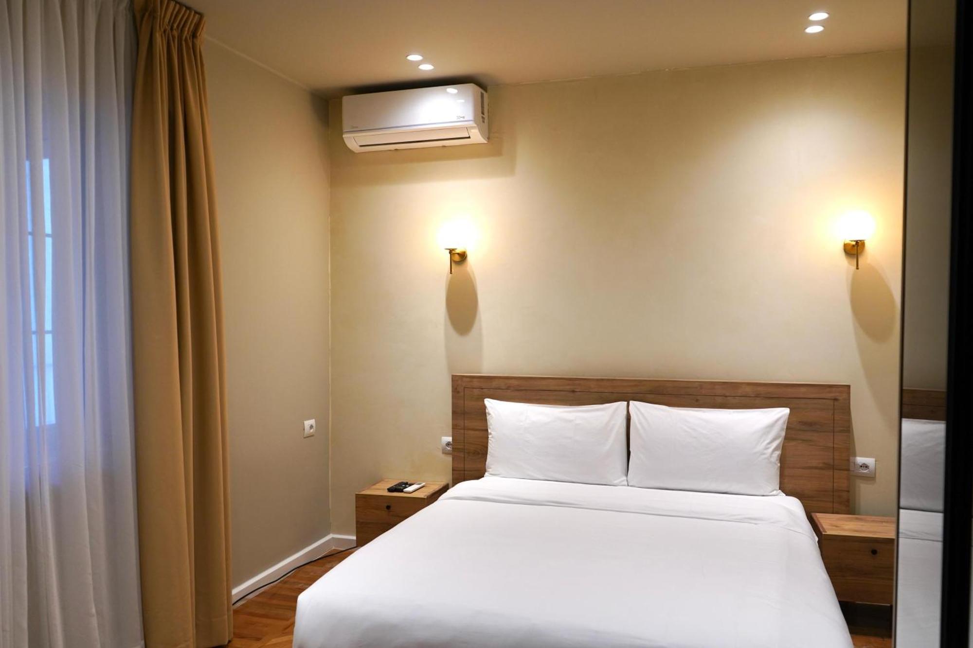 Vater Apartments Tirana Kültér fotó