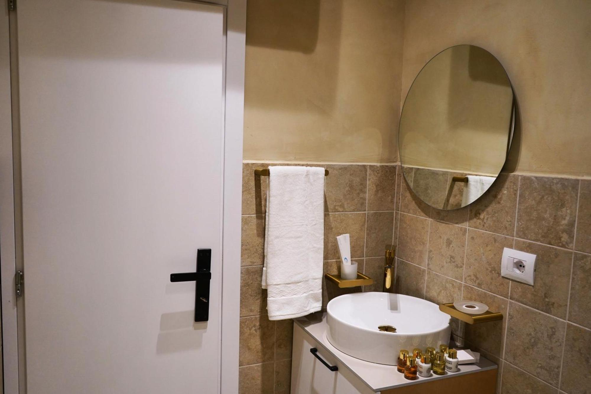 Vater Apartments Tirana Kültér fotó