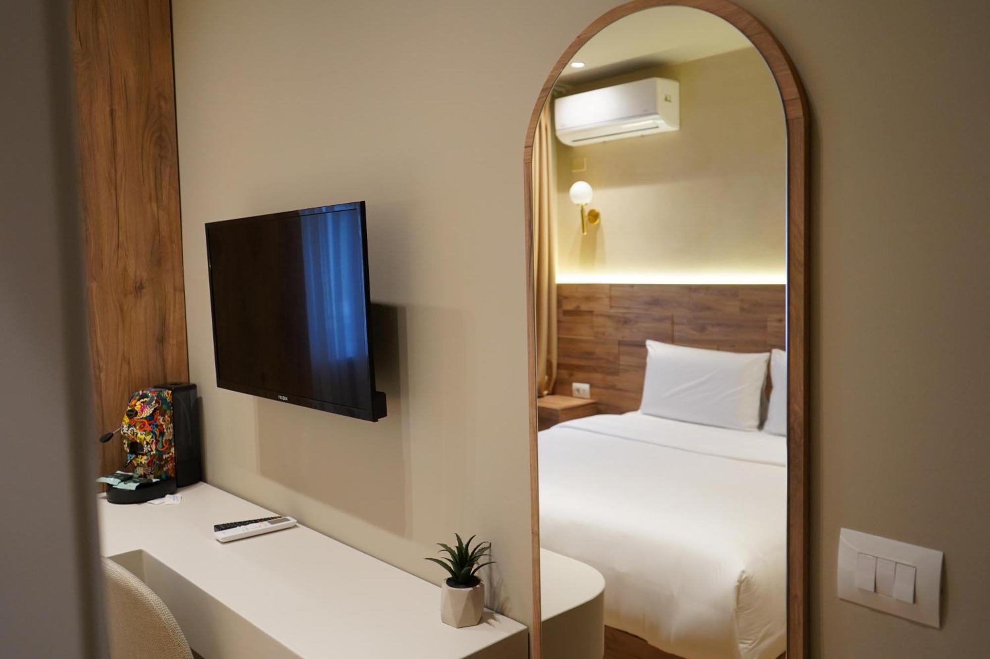 Vater Apartments Tirana Kültér fotó